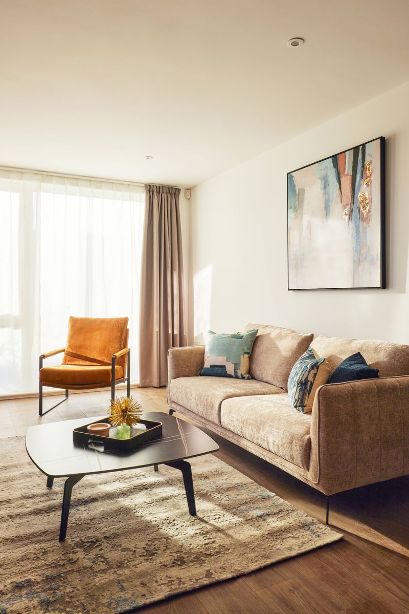 Spacious 3-bed Rental Apartments at Park Square-Milton Keynes