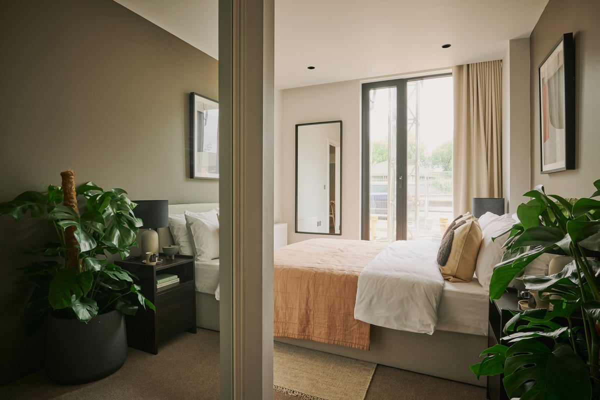 2 bed